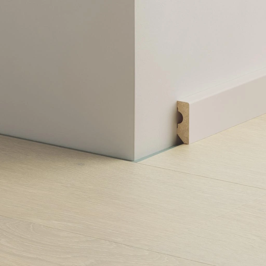 skirting board