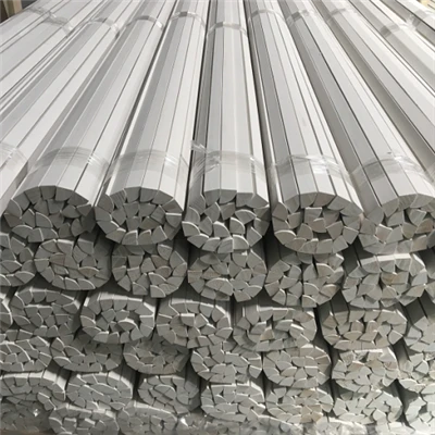 Vietnam White Primed Base Shoe Molding