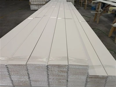 Pre-Primed Shiplap Reversible Pine MDF