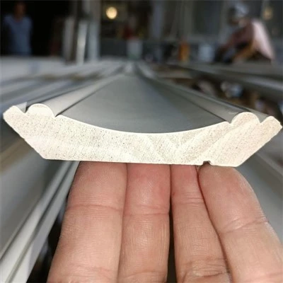 Top Quality Primed Wooden Crown Mouldings For Ceiling