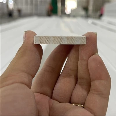 White Primed Wood Pine Lattice Moulding